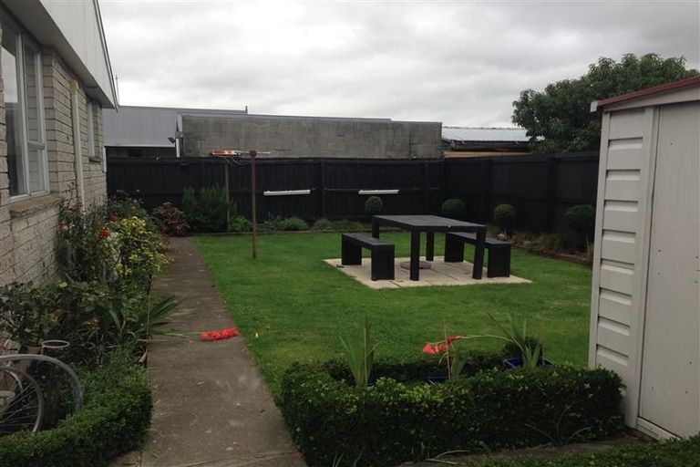 Photo of property in 4/24 Seymour Street, Hornby, Christchurch, 8042