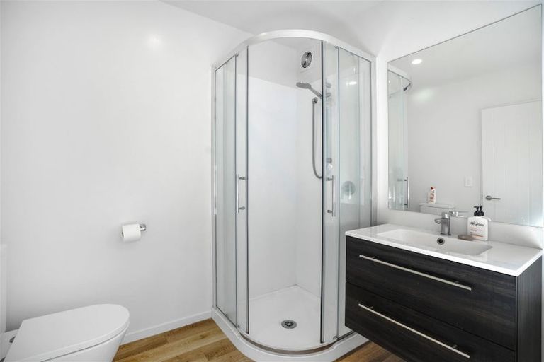 Photo of property in 12 Fairbairn Close, Halswell, Christchurch, 8025