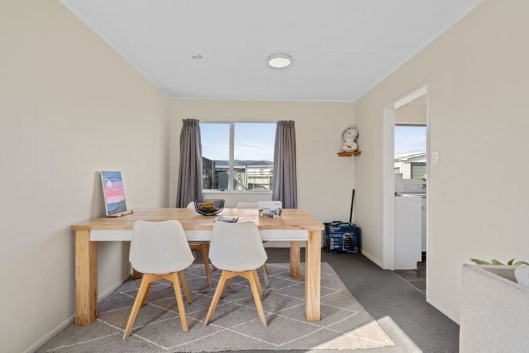 Photo of property in 4 Roslyn Road, Levin, 5510