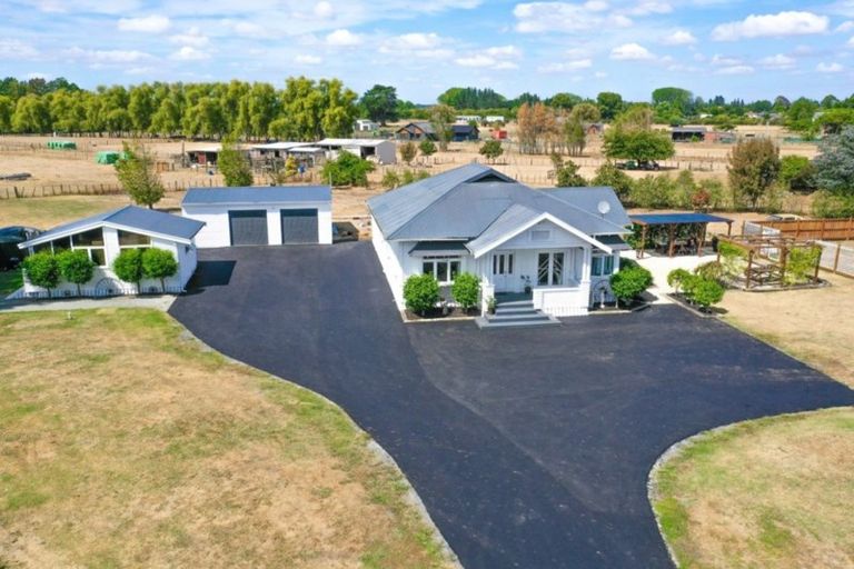 Photo of property in 110 Woodside Road, Matangi, Hamilton, 3284