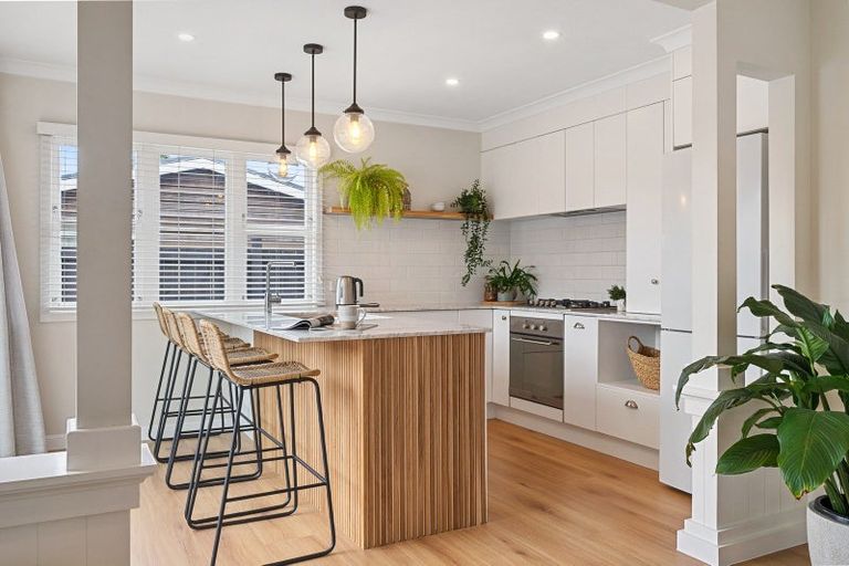 Photo of property in 107a Oceanview Road, Mount Maunganui, 3116