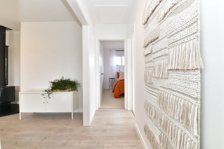 Photo of property in 7 Doment Crescent, Orewa, 0931