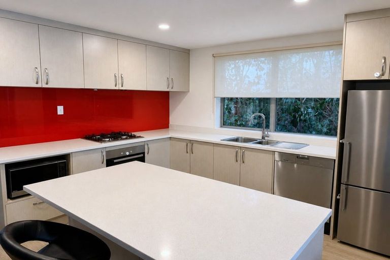 Photo of property in 21 Phar Lap Crescent, Takanini, 2112