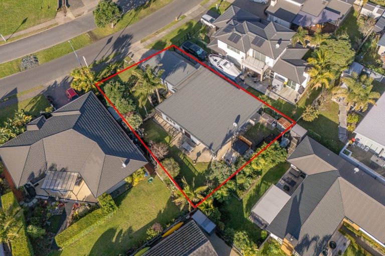 Photo of property in 57 Kupe Drive, Whitianga, 3510