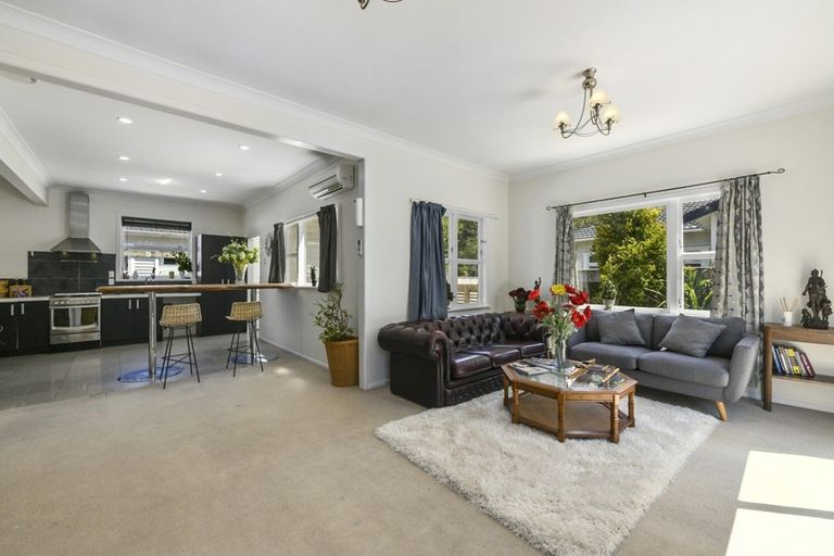 Photo of property in 25a Black Beech Street, Birchville, Upper Hutt, 5018