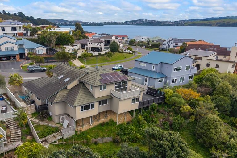 Photo of property in 77 The Masthead, Whitby, Porirua, 5024