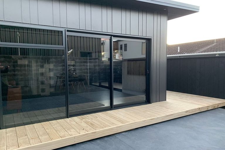 Photo of property in 9 Lyn Street, Lynmouth, New Plymouth, 4310