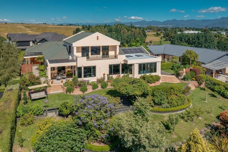 Photo of property in 10 Ridgetop Rise, Fairhall, Blenheim, 7272