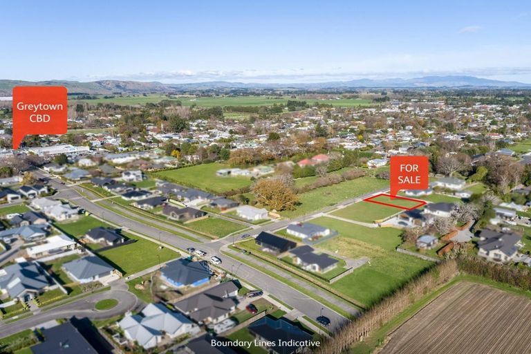 Photo of property in 12 Stevens Drive, Greytown, 5712