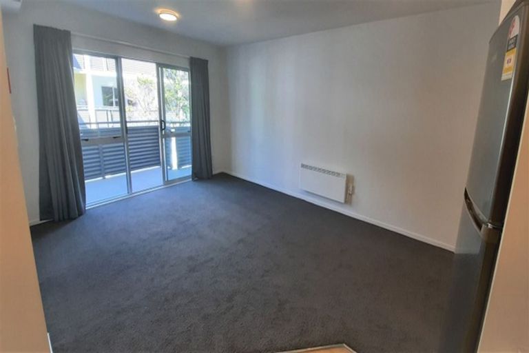 Photo of property in Amuri Park Apartments, 8/280 Bealey Avenue, Christchurch Central, Christchurch, 8013