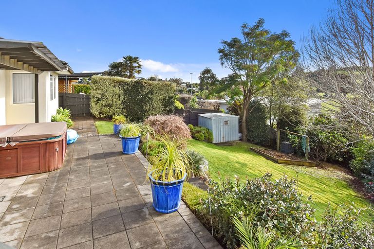 Photo of property in 35 Ridgeway Road, Pukekohe, 2120