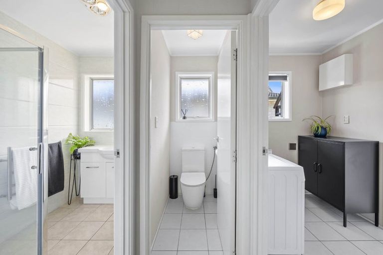 Photo of property in 2/54 Luton Avenue, Sunnyhills, Auckland, 2010