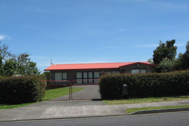 Photo of property in 121 Torkar Road, Clarks Beach, 2122