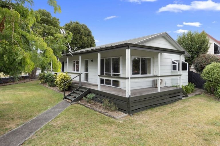Photo of property in 7 Garland Drive, St Andrews, Hamilton, 3200