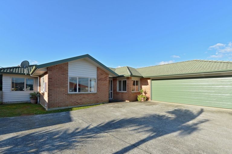 Photo of property in 11 Balmacewan Drive, Te Kamo, Whangarei, 0112