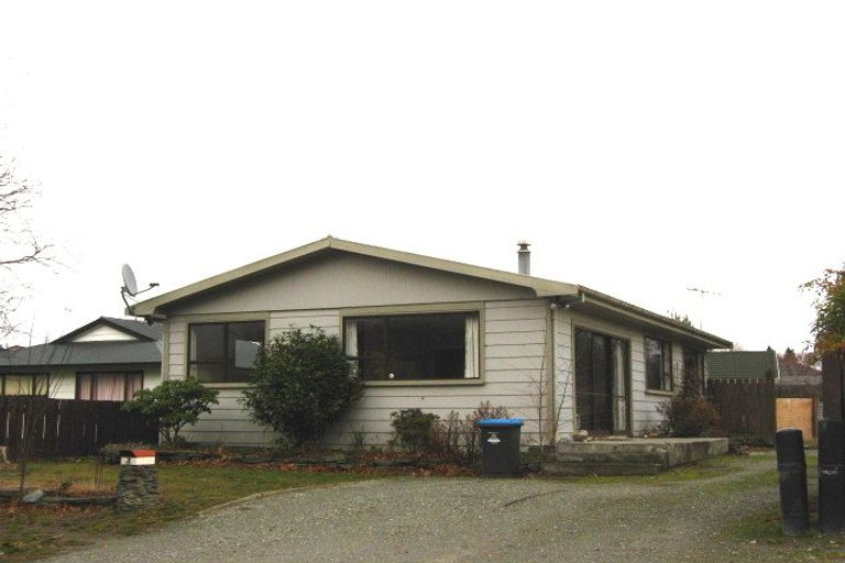 Photo of property in 4 Hood Crescent, Arrowtown, 9302