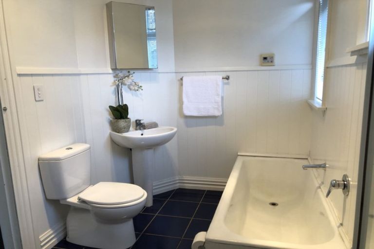 Photo of property in 66 Caledonian Road, St Albans, Christchurch, 8014