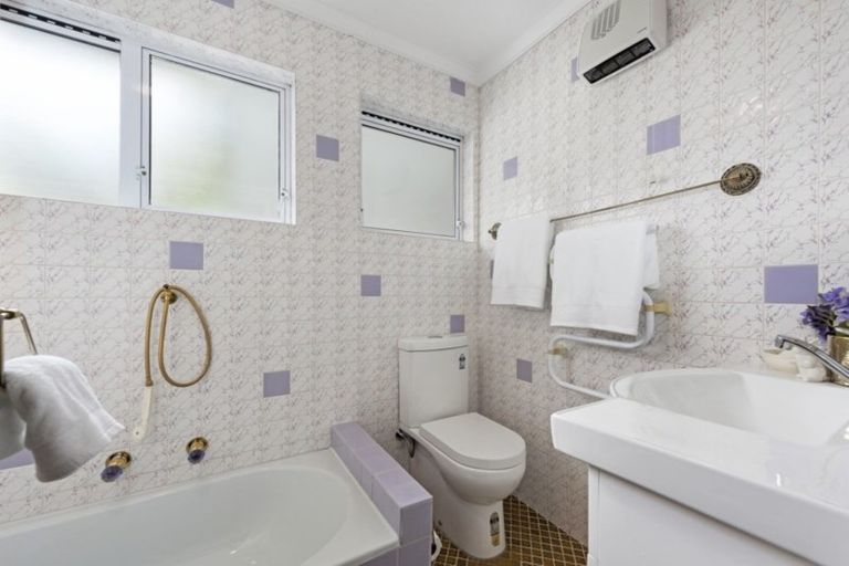 Photo of property in 53 Brentwood Street, Trentham, Upper Hutt, 5018