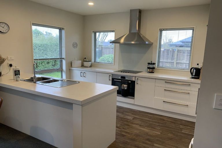 Photo of property in 11 Faringdon Boulevard, Rolleston, 7615