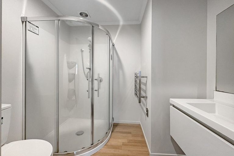 Photo of property in 2/85 Normandy Avenue, Melville, Hamilton, 3206