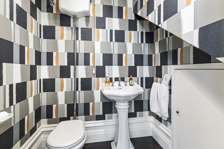 Photo of property in 89 Brougham Street, Mount Victoria, Wellington, 6011