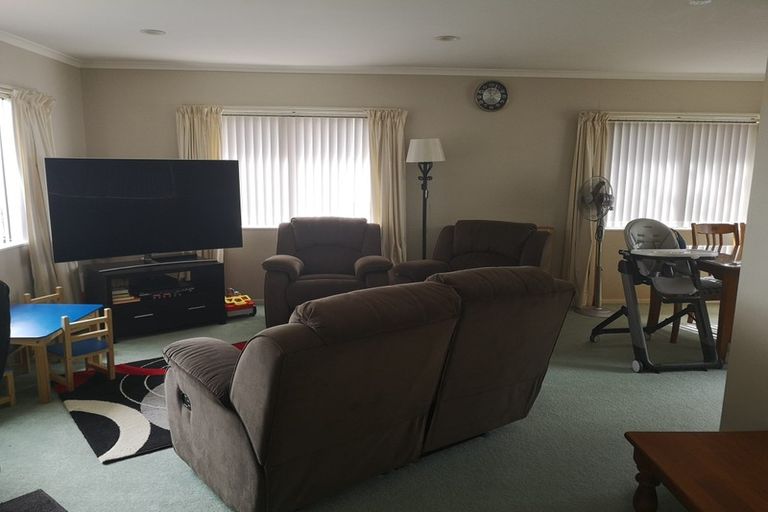 Photo of property in 19 Limerick Place, Dannemora, Auckland, 2016