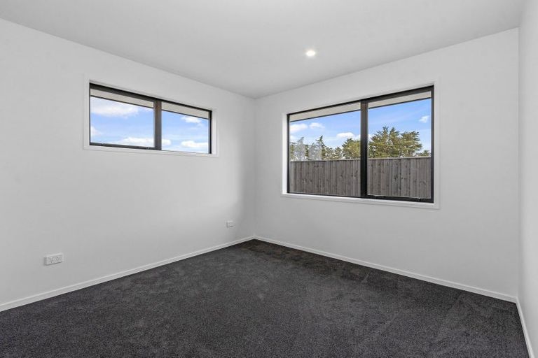 Photo of property in 43 Mehrtens Crescent, Woodend, 7691