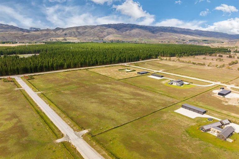 Photo of property in 27 Stone Drive, Cromwell, 9384