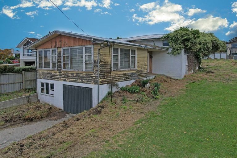 Photo of property in 3 Oxford Street, Holmes Hill, Oamaru, 9401