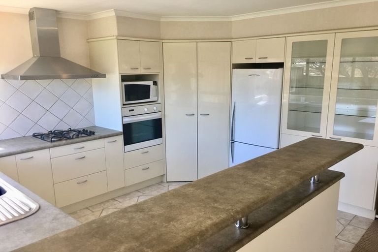 Photo of property in 31 Heyington Way, East Tamaki Heights, Auckland, 2016