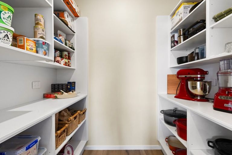 Photo of property in 17 Mohaka Street, Poraiti, Napier, 4112