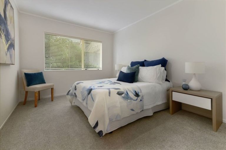 Photo of property in 5a Luana Way, Bucklands Beach, Auckland, 2014