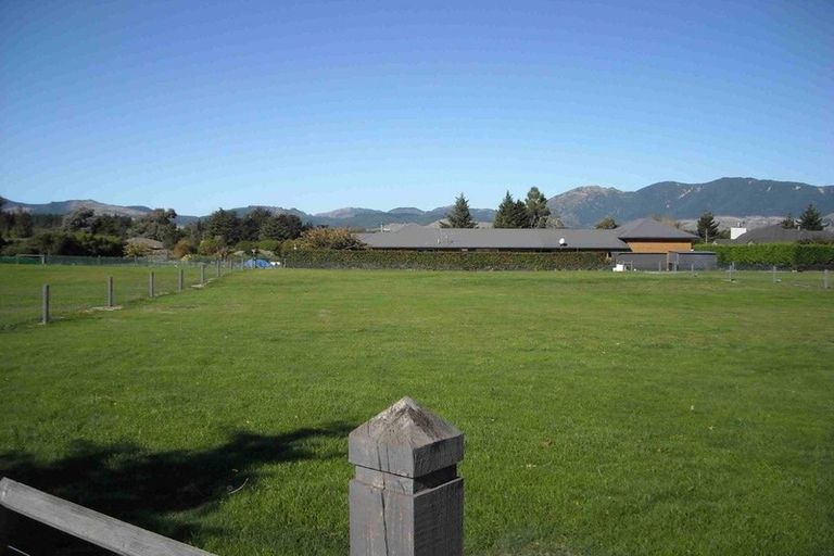 Photo of property in 8 Ewen Place, Hanmer Springs, 7334