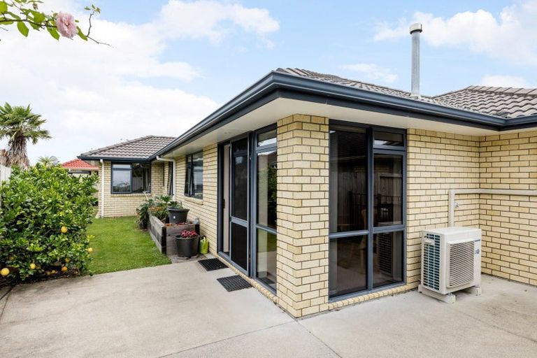 Photo of property in 5 Holcroft Place, Huntington, Hamilton, 3210