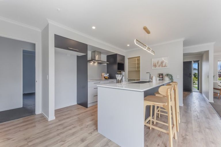 Photo of property in 15 Oakdale Grove, Richmond, 7020