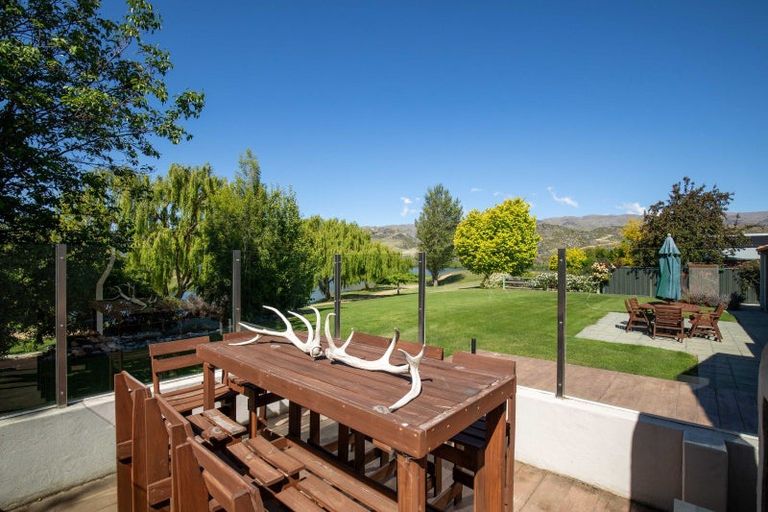 Photo of property in 27 Pisa Moorings Road, Mount Pisa, Cromwell, 9383