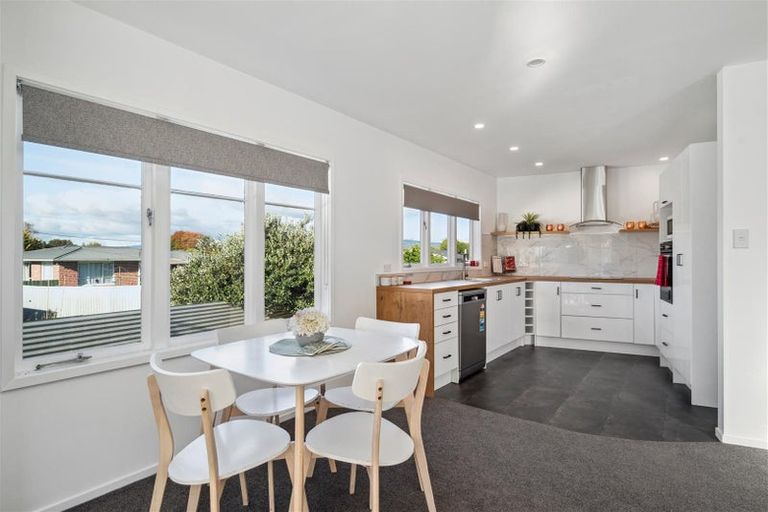 Photo of property in 33b Brookland Road, Western Heights, Rotorua, 3015