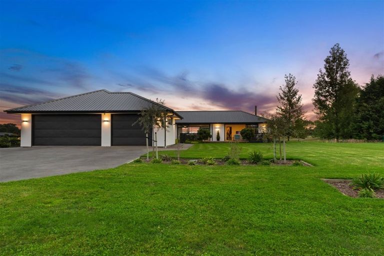 Photo of property in 8 Te Haunui Lane, Pegasus, 7612