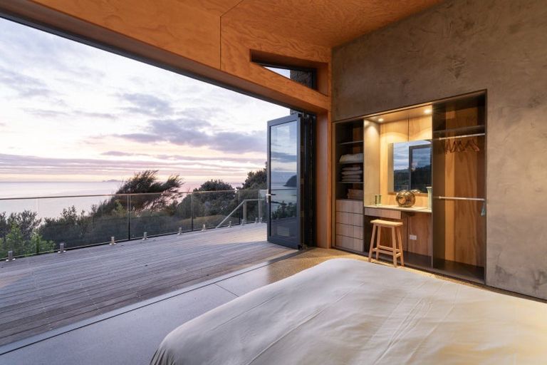 Photo of property in 167c Sailors Grave Road, Pumpkin Hill, Whitianga, 3591