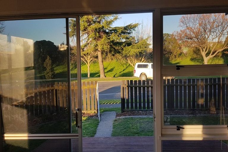 Photo of property in 83 Westminster Avenue, Tamatea, Napier, 4112