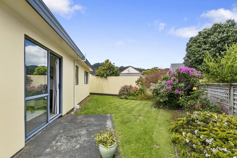 Photo of property in 58a Molesworth Street, Taita, Lower Hutt, 5011