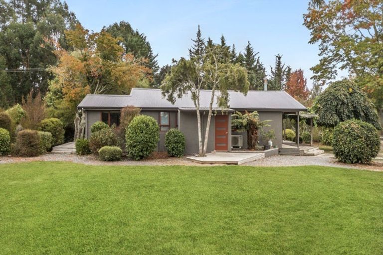 Photo of property in 103 Neudorf Road, Upper Moutere, 7175