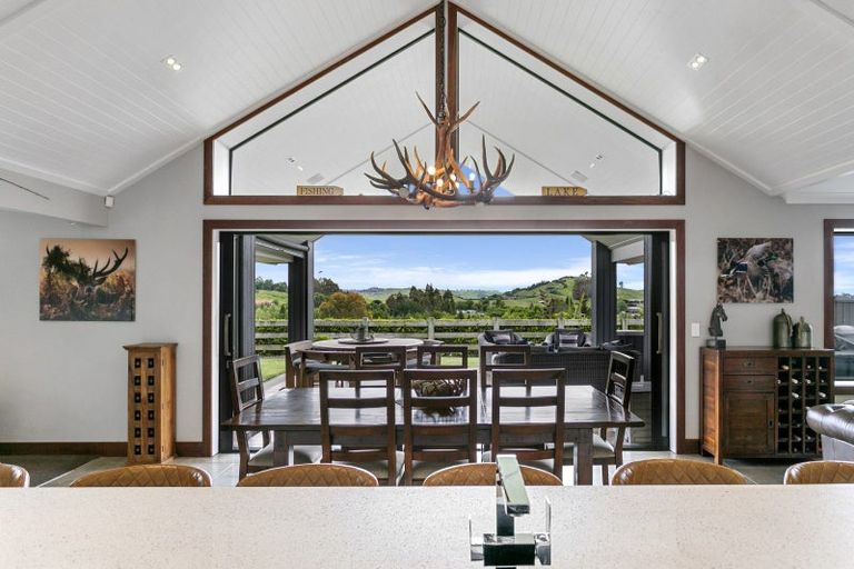 Photo of property in 61 Ramsay Drive, Acacia Bay, Taupo, 3385