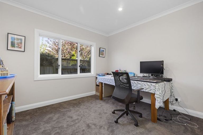 Photo of property in 31 Jarrett Terrace, Leamington, Cambridge, 3432