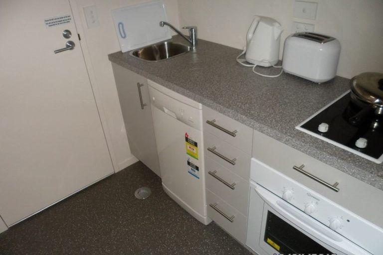 Photo of property in The Peak Apartments, 1001/170 Taranaki Street, Te Aro, Wellington, 6011