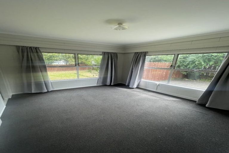Photo of property in 11 Waitemata Road, Hauraki, Auckland, 0622