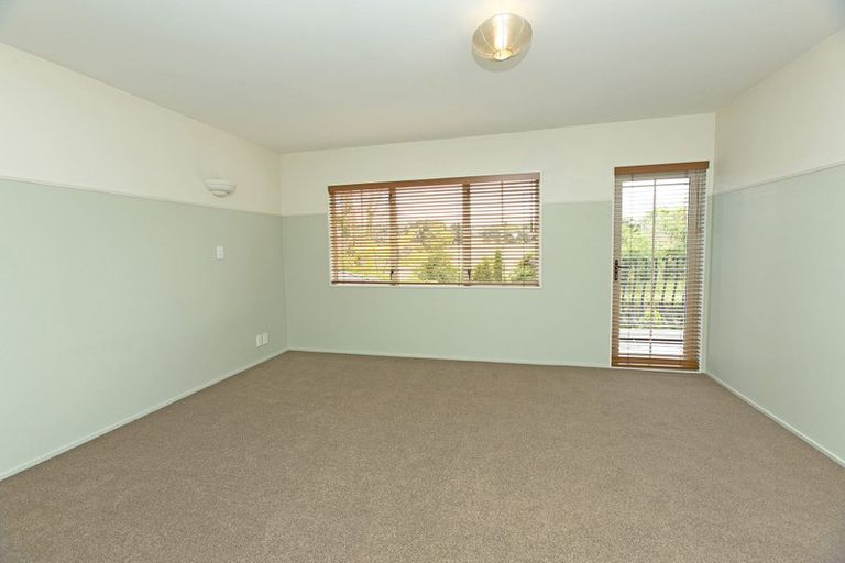 Photo of property in 246 State Highway 16, Kumeu, 0892