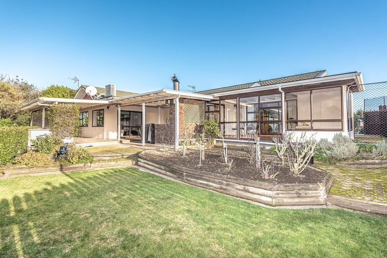 Photo of property in 18 Parkdale Drive, Aramoho, Whanganui, 4500