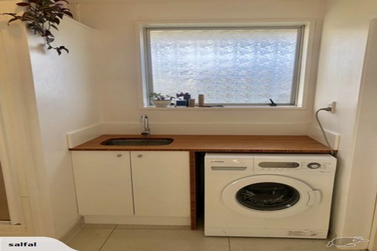 Photo of property in 2b Taupo Avenue, Mount Maunganui, 3116