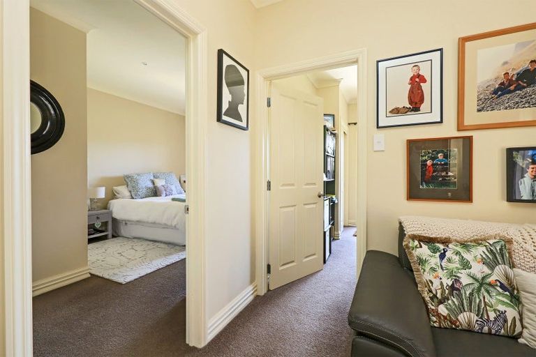 Photo of property in 2/39 Reeve Drive, Havelock North, 4130